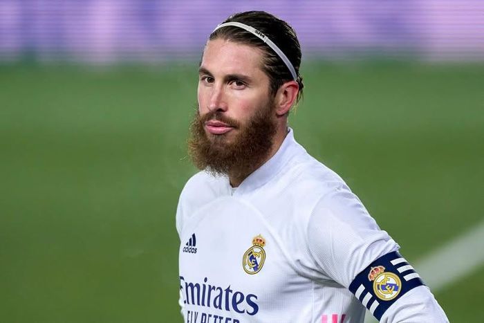 Cựu đội trưởng Real Madrid vẫn tiếp tục thi đấu ở tuổi 40