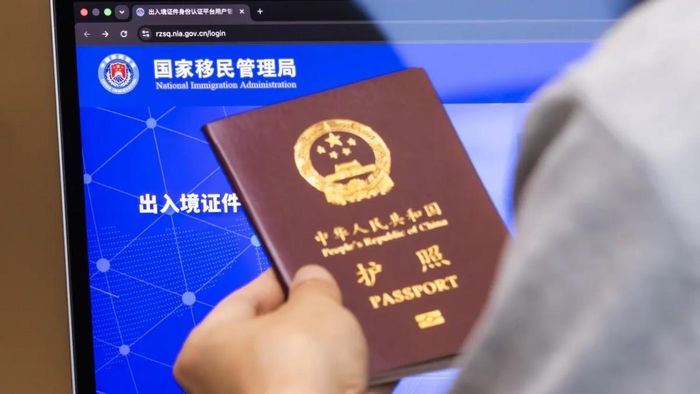Trung Quốc siết xuất cảnh người vi phạm kiểm soát công nghệ. Ảnh: Getty.