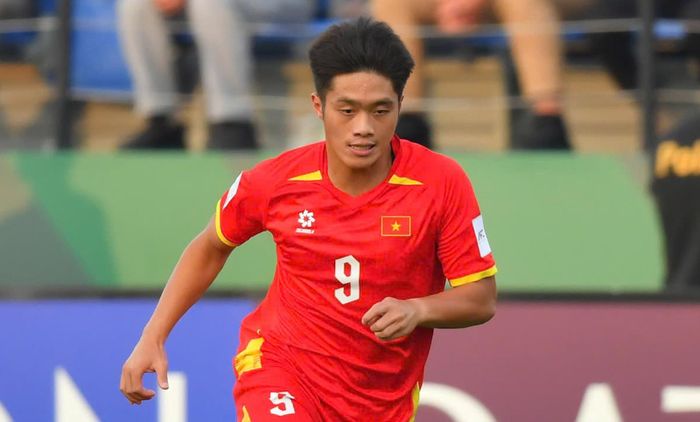 U23 Việt Nam đấu với U23 Kuwait ở lượt trận đầu tiên ASIAD 2026. (Ảnh: AFC)
