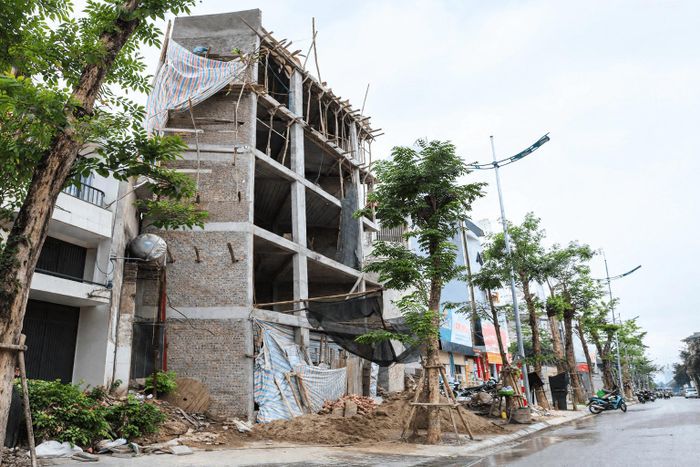 Hà Nội đang đề xuất quy định mới về cấp giấy phép xây dựng đối với công trình, nhà ở riêng lẻ trên địa bàn thành phố. Ảnh minh họa: Quang Thái.