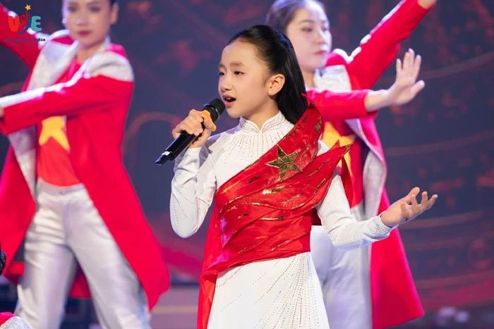 Chiêu Thư thích nhất ca khúc Viết tiếp câu chuyện hòa bình của nhạc sĩ Nguyễn Văn Chung