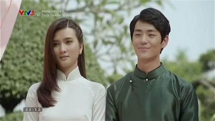 Shin Jae Ha đóng vai Ji Yong - nam sinh người Hàn nổi loạn, phải lòng cô giáo người Việt Nam - Mai (Kim Tuyến đóng).