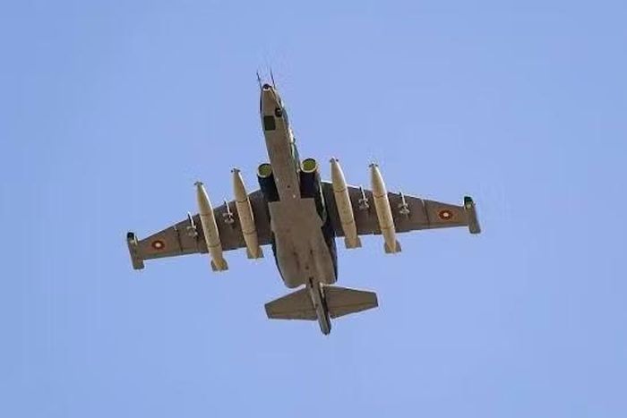 Tiếp theo, vào tháng 4/2023, Đại sứ Belarus tại Nga - ông Dmitry Krutoy đã làm rõ điều này liên quan đến việc lắp ráp cuối cùng đối với cường kích tấn công mặt đất Su-25.