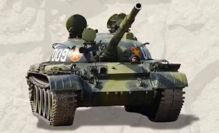 Trong thực tế, T-54/T-55 mới là dòng xe tăng phổ biến nhất trong lực lượng Tăng thiết giáp Quân đội nhân dân Việt Nam. Giới quan sát đánh giá T-54/T-55 vẫn giữ vai trò quan trọng và được triển khai tại nhiều đơn vị.