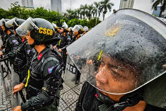 Thượng tá Trần Anh Tuấn cho biết, từ đầu năm đến nay, trải qua ba lớp huấn luyện, điều kiện thao trường bãi tập đôi lúc chưa thực sự đồng bộ, thời tiết lại diễn biến khắc nghiệt. Dù vậy, kết quả thu về hoàn toàn đáp ứng được kỳ vọng. Cán bộ, chiến sĩ không chỉ được trang bị kiến thức cơ bản về võ thuật, chiến thuật, mà còn nâng cao rõ rệt thể lực và sức bền.