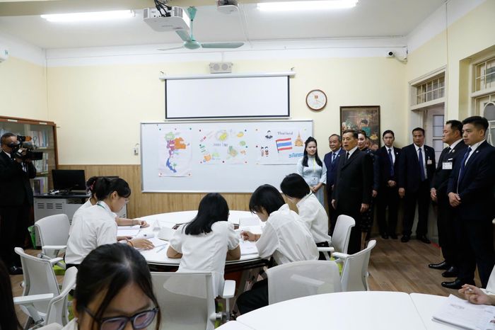 Sau chương trình giao lưu, Nhà vua và Hoàng hậu trực tiếp tham dự một buổi học tiếng Thái cùng sinh viên Việt Nam. Không gian Văn hóa Thái Lan tại Trường Đại học Hà Nội được cải tạo, mở rộng năm 2018 với sự hỗ trợ của Đại sứ quán Thái Lan, tạo thêm điều kiện để sinh viên Việt Nam tìm hiểu văn hóa Thái Lan thông qua ngôn ngữ, nghệ thuật và các hoạt động trải nghiệm.