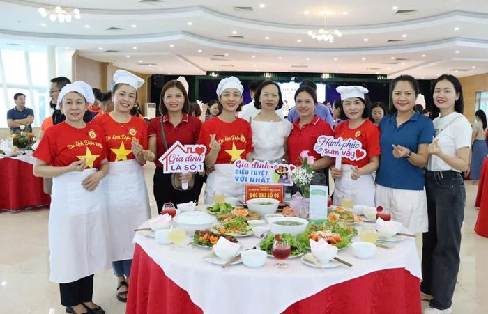 Những cuộc thi về bữa cơm gia đình được tổ chức tại nhiều địa phương, lan tỏa những khoảnh khắc sum vầy và câu chuyện đẹp về hạnh phúc gia đình