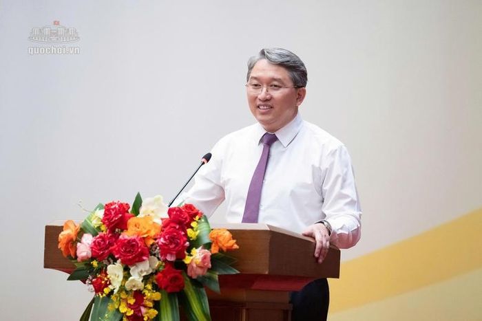 Đồng chí Nguyễn Hải Ninh, Chánh Văn phòng Trung ương Đảng phát biểu tại buổi lễ. Ảnh: quochoi.vn