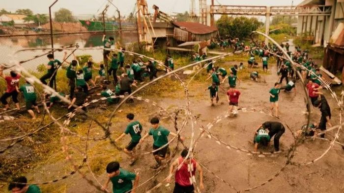Trailer phim hé lộ thế giới khắc nghiệt của những nạn nhân bị đẩy vào đường cùng và những cuộc truy đuổi nghẹt thở. (Ảnh: Đoàn phim cung cấp)