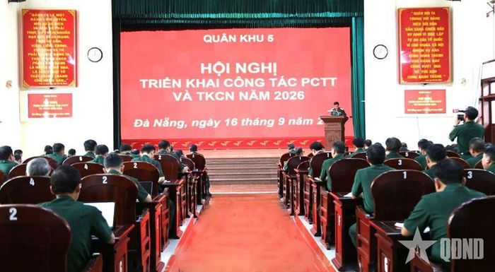 Quang cảnh hội nghị.  