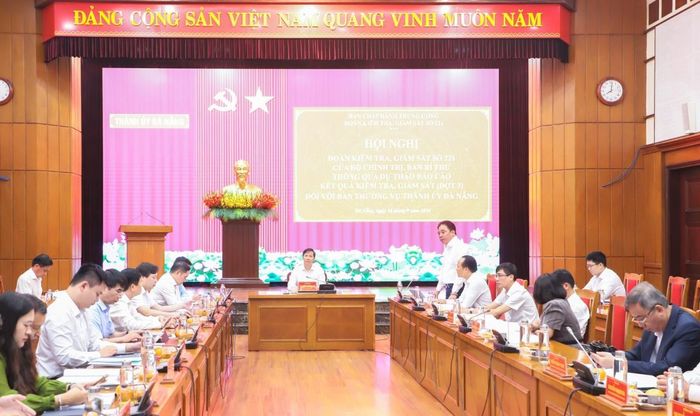 Quang cảnh hội nghị