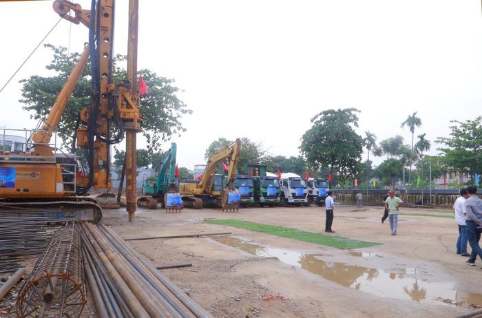Lãnh đạo TP Đà Nẵng đề nghị chủ đầu tư đẩy nhanh tiến độ thi công, bàn giao vào quý II-2028 theo kế hoạch