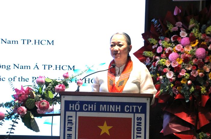 Tân Tổng Lãnh sự Philippines tại TPHCM Querobine Deapera Laccay phát biểu. Ảnh: THỤY VŨ