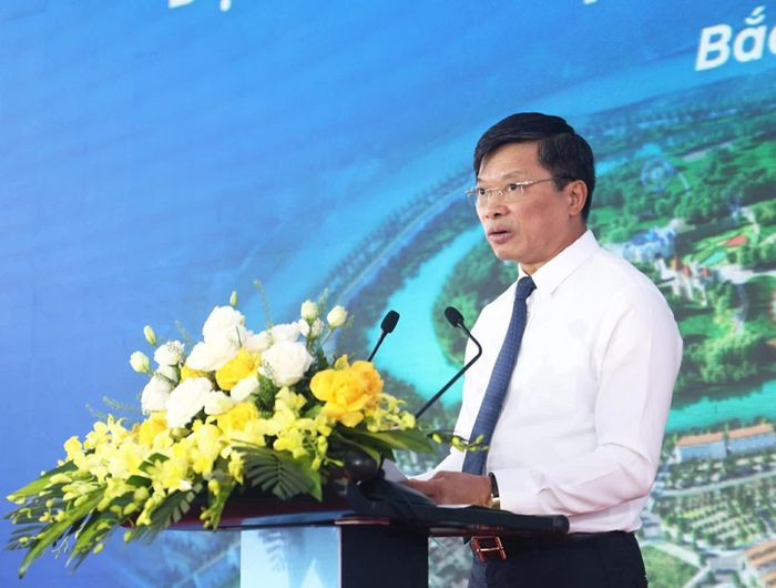 Phó chủ tịch UBND tỉnh Bắc Ninh Đào Quang Khải phát biểu tại buổi lễ. (Ảnh: Tống Thoan)