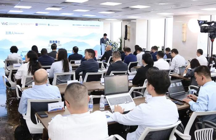 Toàn cảnh chương trình. (Ảnh: Xuân Ngọc)