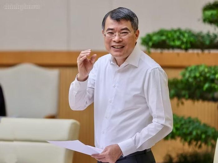 Về dự án Luật Nhà ở (sửa đổi), Thủ tướng giao Bộ Xây dựng rà soát bảo đảm thể chế hóa đầy đủ chủ trương của Đảng; cầu thị lắng nghe các ý kiến người dân, doanh nghiệp - Ảnh: CP