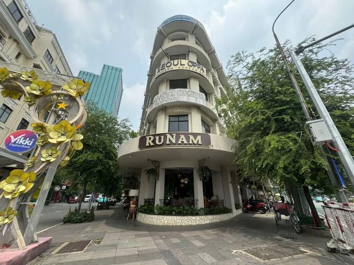 Hơn 690 tỷ đồng hiện là giá trị ghi trên sổ sách, không phải giá thị trường của khu đất.