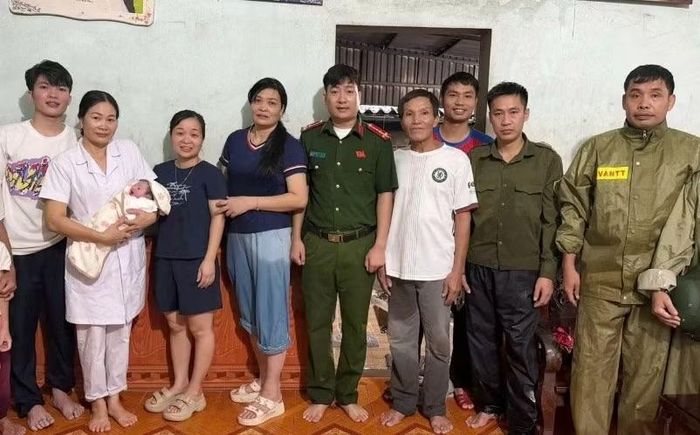 Sản phụ được hỗ trợ sinh con tại nhà an toàn.