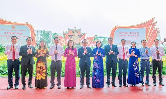 Lãnh đạo tỉnh Bắc Ninh dự khánh thành công trình.