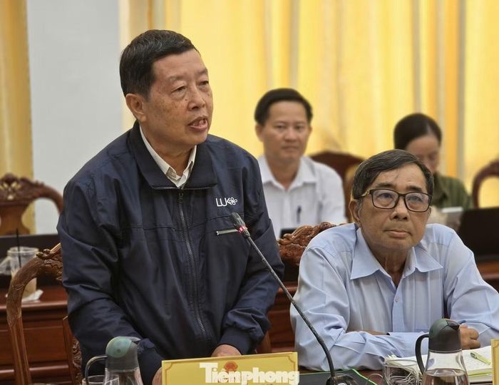 Theo các chuyên gia, Quy hoạch cần làm rõ vị trí cảng hàng không mới, trung tâm hành chính, khu đô thị dịch vụ y tế, đô thị đại học, đô thị thể thao...
