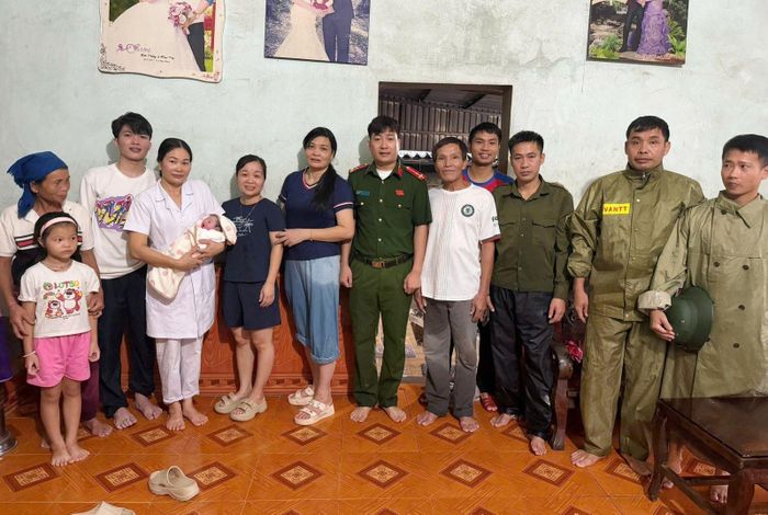 Sau khi được hỗ trợ, sản phụ đã mẹ tròn con vuông. Ảnh: CTV