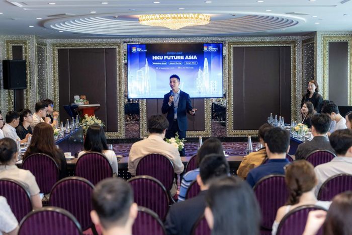 Lớp học mẫu của Giáo sư Tak Huang tại sự kiện