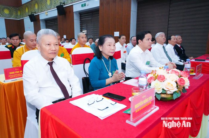 Lãnh đạo Trung ương Hội Khuyến học dự Đại hội. Ảnh: Mai Hoa