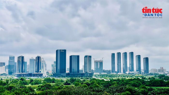TP Hồ Chí Minh tìm động lực tăng trưởng từ hạ tầng. Ảnh: Hải Yên