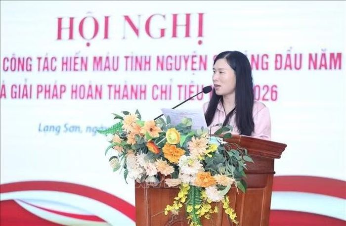 Phó Chủ tịch UBND tỉnh Lạng Sơn Trần Thanh Nhàn, Trưởng Ban Chỉ đạo vận động hiến máu tình nguyện tỉnh, phát biểu chỉ đạo Hội nghị.