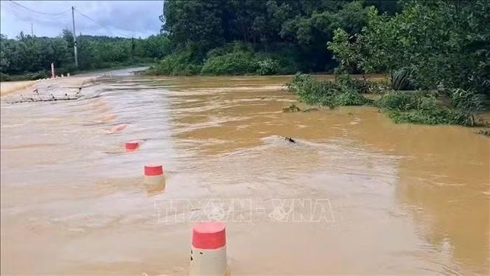 Một điểm ngập sâu tại xã Hóa Quỳ