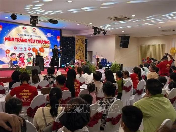 Chương trình “Mùa trăng yêu thương 2026” cho trẻ mồ côi, trẻ khuyết tật và trẻ có hoàn cảnh khó khăn TP. Hồ Chí Minh.