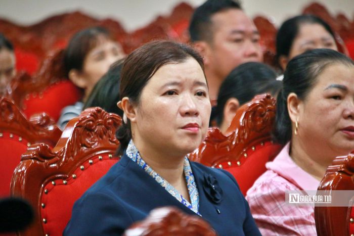 Hội nghị không chỉ cung cấp thông tin về các quy định pháp luật trong lĩnh vực đất đai mà còn giúp người dân nhận diện những rủi ro liên quan.