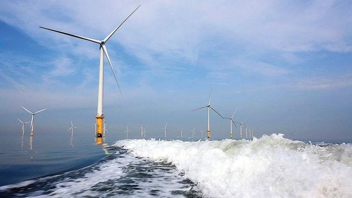 Petrovietnam đang chuẩn bị triển khai các hoạt động quan trắc, điều tra, khảo sát, đánh giá tài nguyên biển để phát triển dự án điện gió ngoài khơi. Ảnh: Petrovietnam