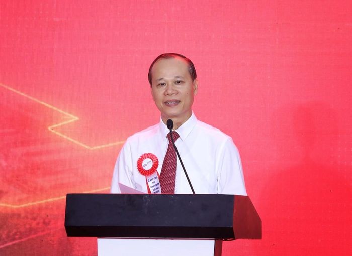 Phó Chủ tịch Thường trực UBND tỉnh Bắc Ninh Mai Sơn phát biểu tại lễ khởi công. Ảnh: Danh Lam/TTXVN