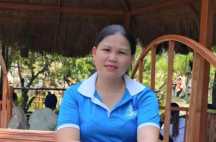 Chị Phạm Thị Trinh Nữ, Phó Chủ tịch Ủy ban MTTQ Việt Nam xã, Chủ tịch Hội LHPN xã Sơn Tây Hạ, tỉnh Quảng Ngãi