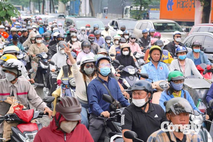 CSGT TP.HCM đẩy mạnh chuyển đổi số để phục vụ người tham gia giao thông.