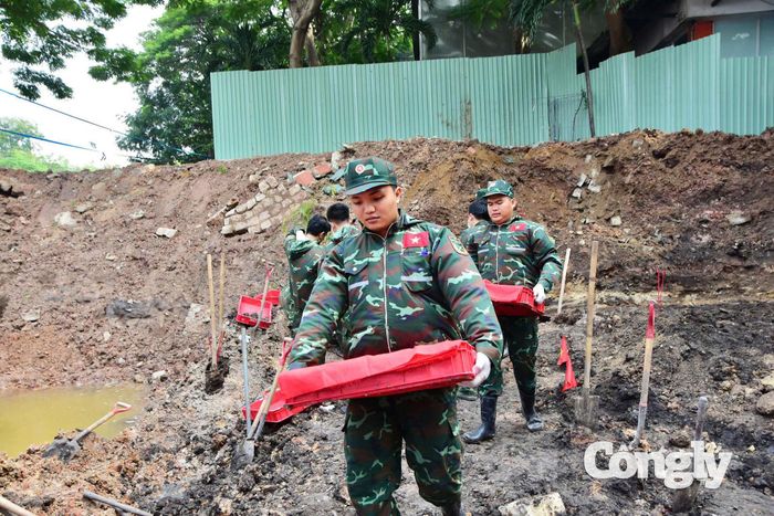 Đến nay, các lực lượng đã phát hiện, quy tập 646 bộ hài cốt liệt sĩ.