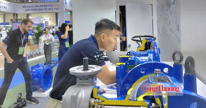 Gian hàng tham gia Tuần lễ ngành nước Việt Nam 2026 với chủ đề “Chuyển đổi số – Tăng cường khả năng thích ứng của ngành nước trong kỷ nguyên mới”. 