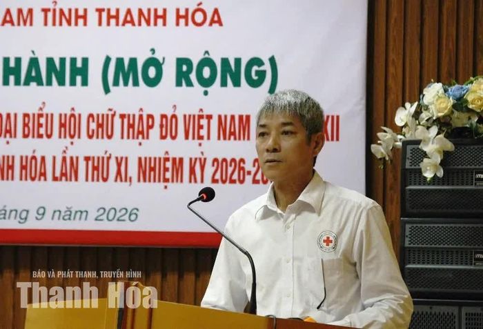 Đại diện lãnh đạo Hội Chữ thập đỏ tỉnh phát biểu tại hội nghị.