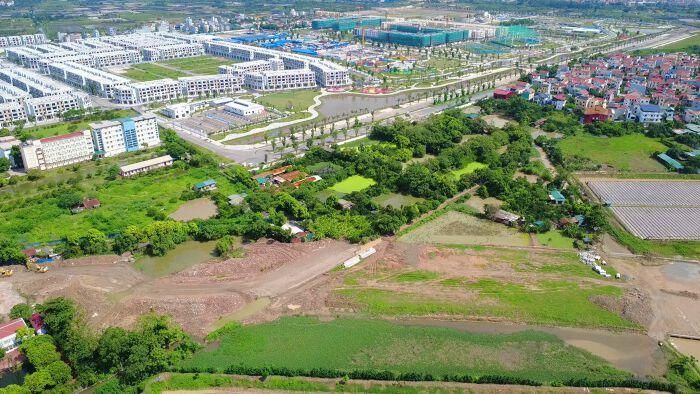 Trong ảnh là đường Tây Thăng Long chạy qua địa bàn xã Ô Diên qua dự án Vinhomes Đan Phượng (đoạn từ Vành đai 3,5 đến kênh Đan Hoài). 