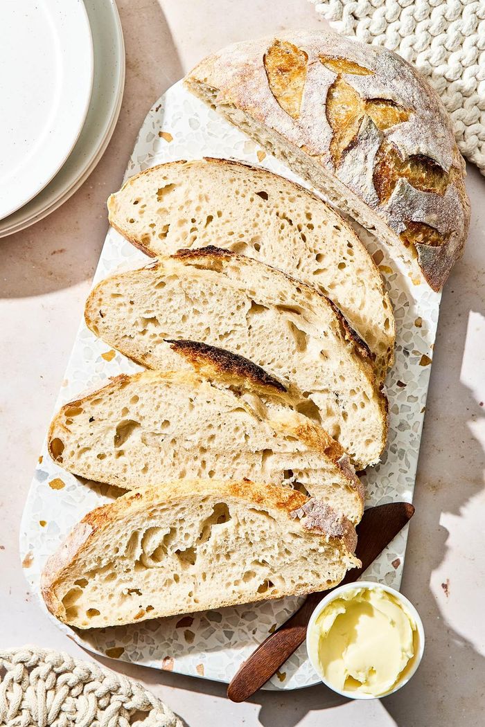 Sourdough đang bỏ xa mọi loại bánh mì khác. Ảnh: The Baked Collective