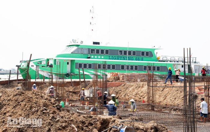 Dự án Cảng hành khách Rạch Giá đang được đẩy nhanh tiến độ thi công.