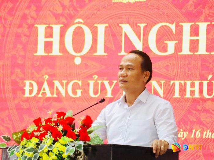 Phó Bí thư Thành ủy, Chủ tịch Ủy ban MTTQ Việt Nam thành phố Nguyễn Đình Vĩnh phát biểu chỉ đạo tại hội nghị. Ảnh: QUỐC TUẤN