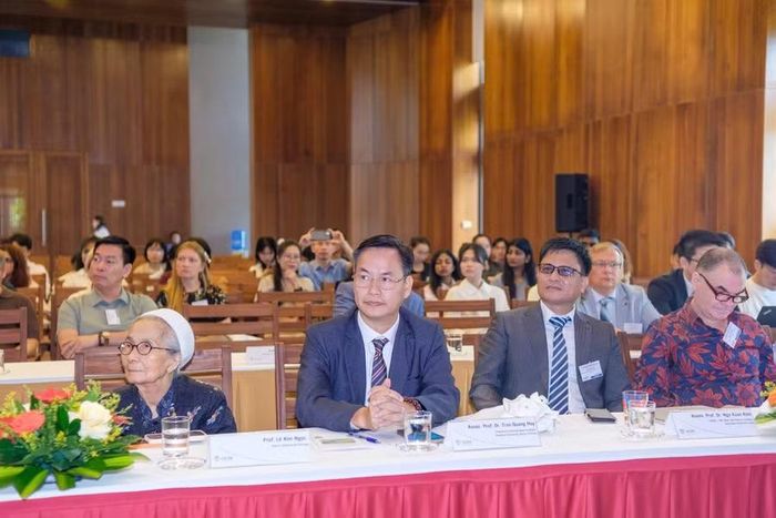 Hội thảo thu hút đông đảo các nhà khoa học, nhà nghiên cứu, nghiên cứu sinh tham gia. Ảnh: Phan Tuấn