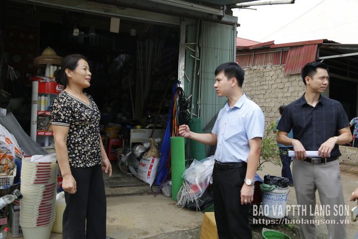Lãnh đạo Đảng uỷ phường Kỳ Lừa gặp gỡ, lắng nghe nguyện vọng của người dân bị thu hồi đất dự án Khu đô thị Phú Lộc III