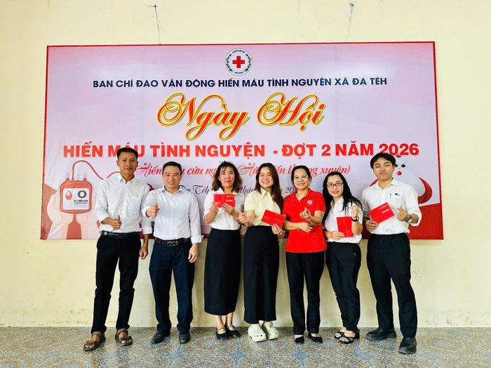 Cán bộ, công chức, người lao động các cơ quan, đơn vị trên địa bàn Đạ Tẻh tham gia hiến máu tình nguyện