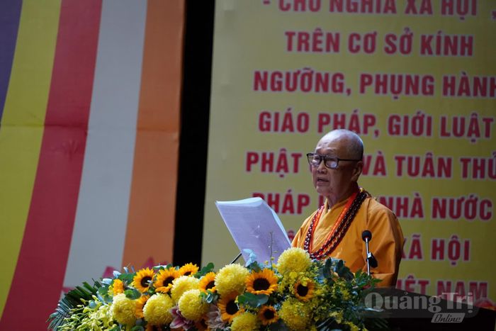 Hòa thượng Thích Tánh Nhiếp, Trưởng ban Trị sự Giáo hội Phật giáo Việt Nam tỉnh Quảng Trị phát biểu khai mạc đại hội - Ảnh: N.L