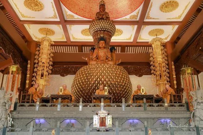 Đường đầu Hòa thượng, Hòa thượng Yết-ma A-xà-lê, Hòa thượng Giáo thọ A-xà-lê tác pháp Yết-ma