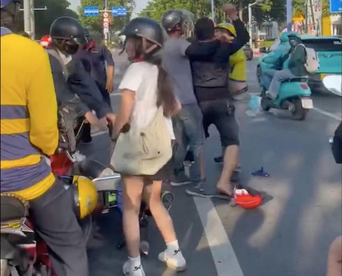 Dự thảo luật quy định việc tạm giữ người theo thủ tục hành chính được áp dụng khi cần ngăn chặn, đình chỉ ngay hành vi gây rối trật tự công cộng, đánh nhau, gây thương tích hoặc gây tổn hại sức khỏe cho người khác.