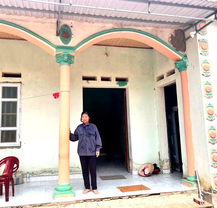 Bà Vi Thị Ngọc Ánh suy sụp tinh thần, thường xuyên đau yếu sau khi biết tin con trai gặp nạn. 